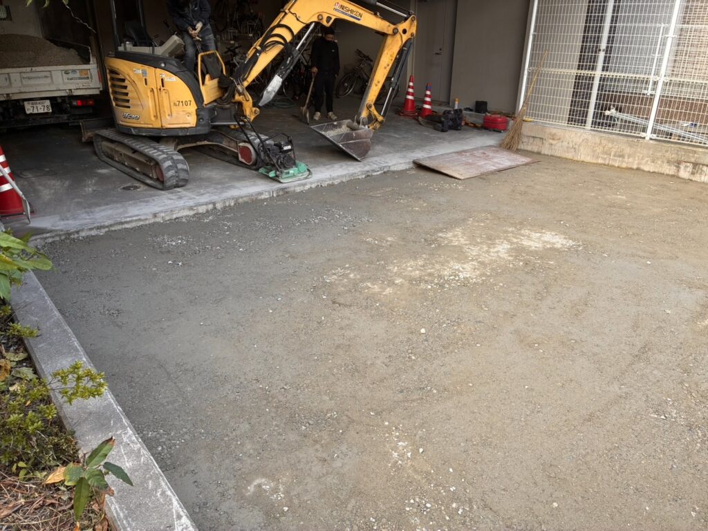 福岡県小倉北区到津 駐車場造成