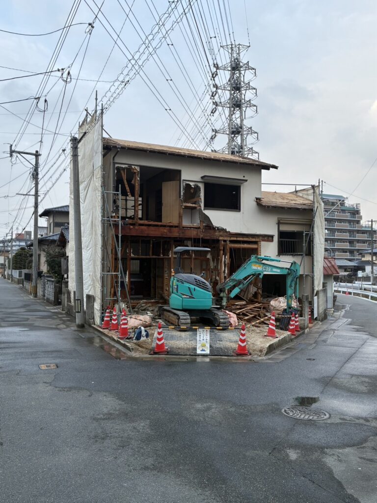 福岡市早良区干隈 解体途中 エコゼット株式会社