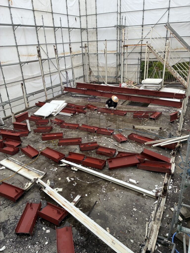 福岡市博多区元町 基礎解体工事の様子